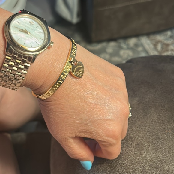 Gold-Tone Hinged Bangle Bracelet with Heart charm - Picture 10 of 11